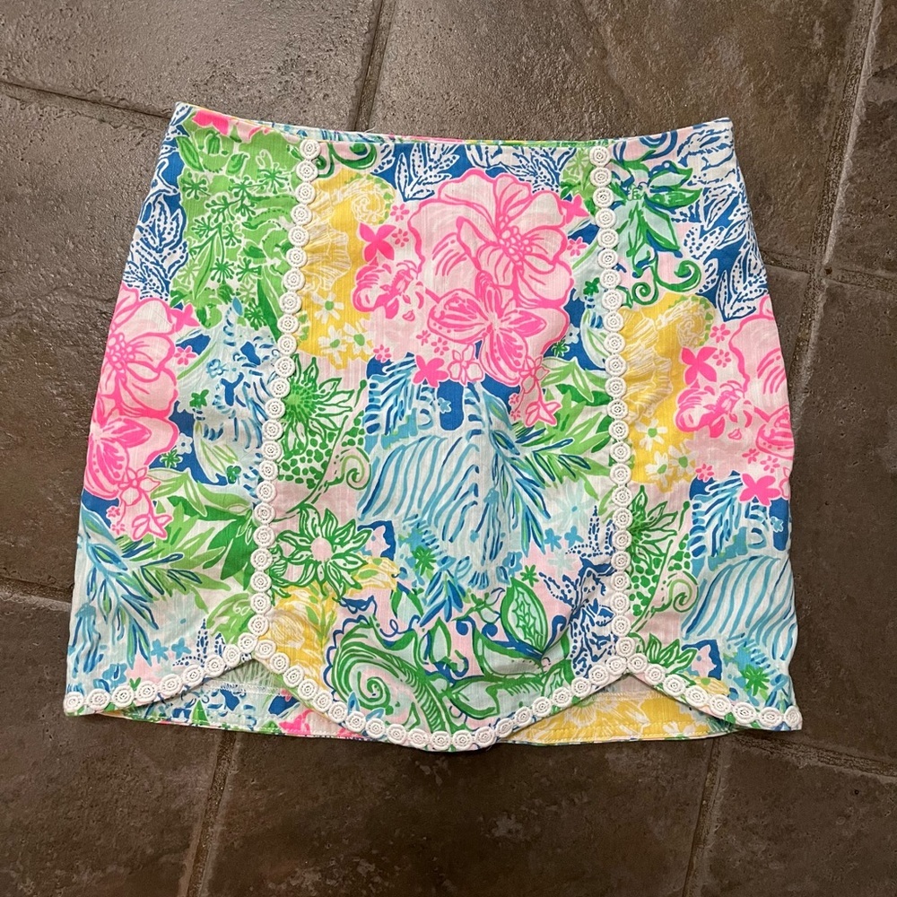 Lilly Pulitzer skort. Size 0
